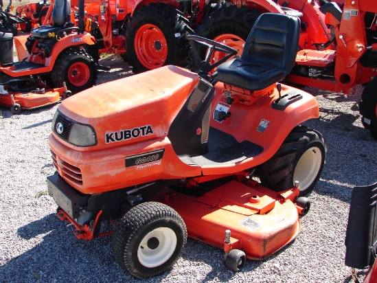 Kubota G2460 Tloki I Pierscienie Silnika